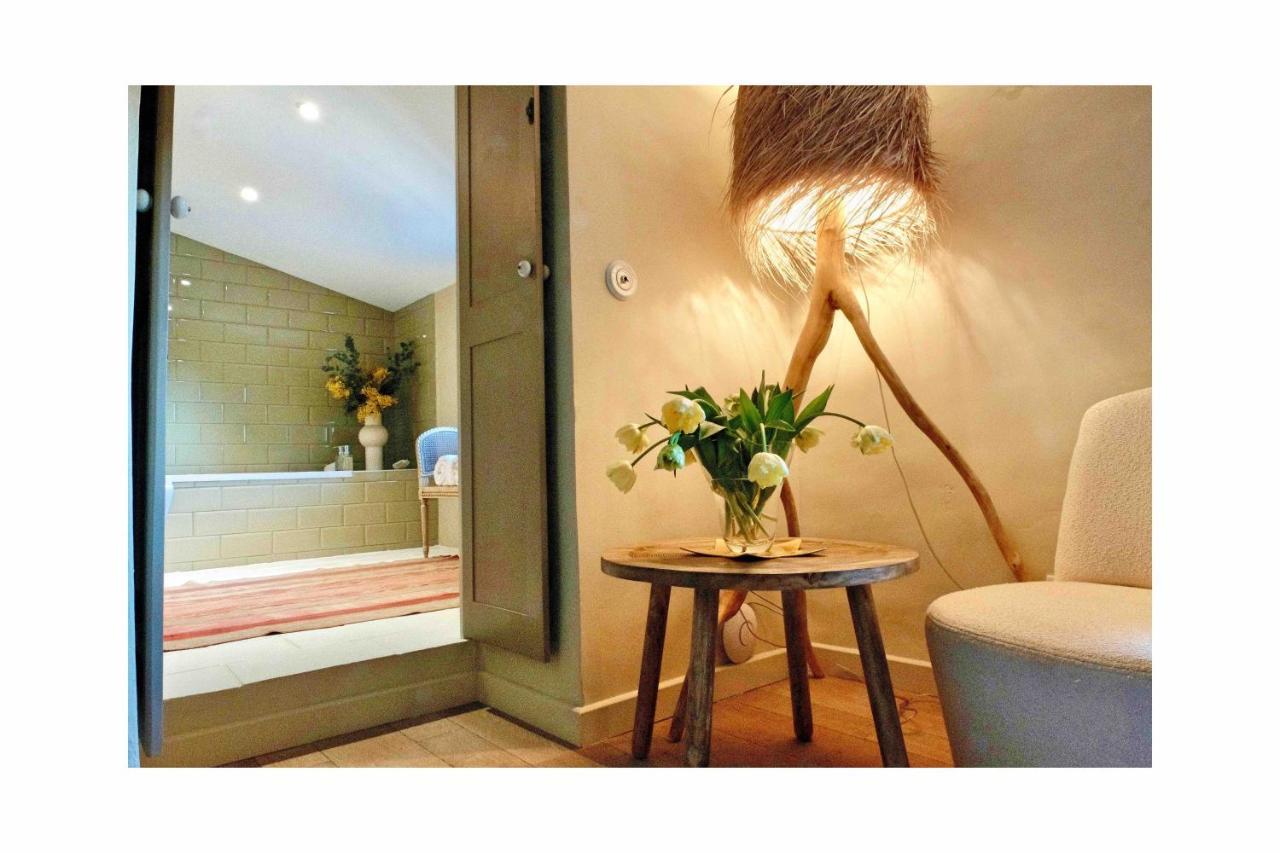 Les Jardins De Sitaara Bed & Breakfast Cucuron Ngoại thất bức ảnh